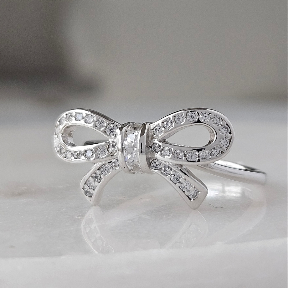 Bow Ribbon Ring, 925 Sterling Silver Charmed Aroma Bow Collection